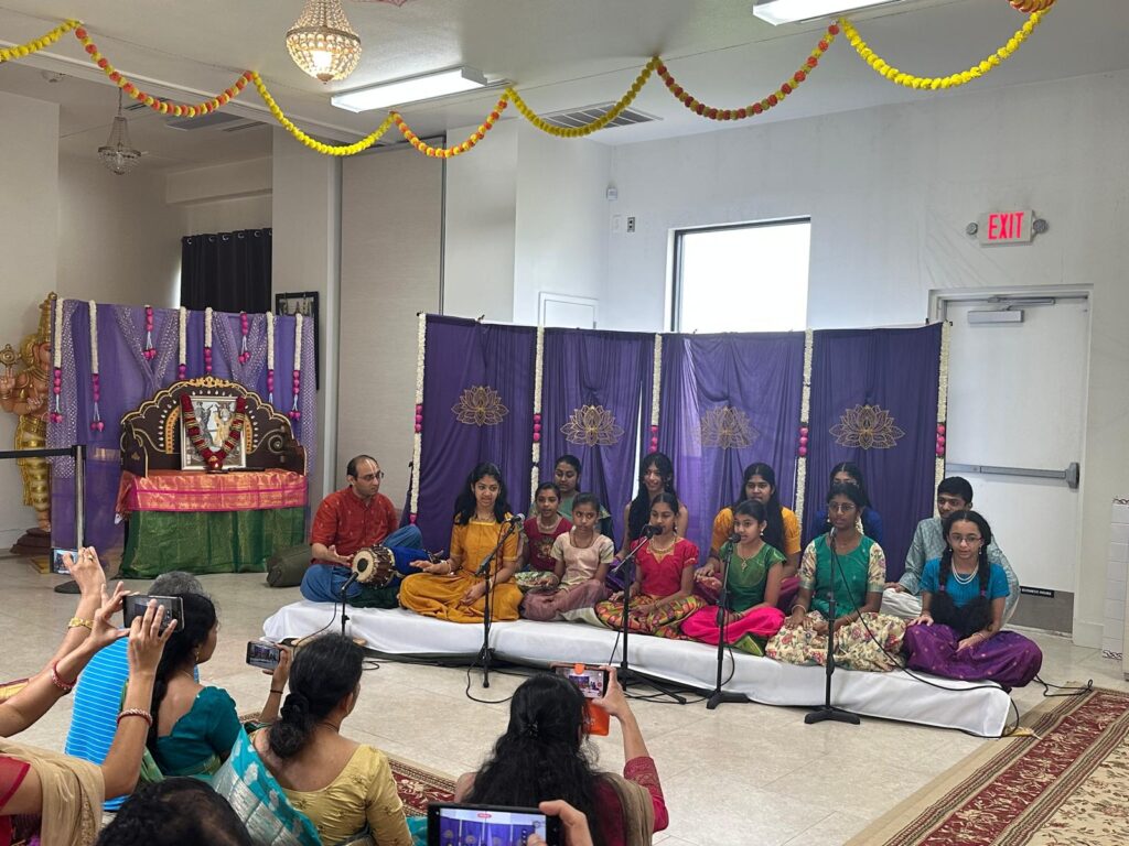 Samarpanam - Swathi Thirunaal kirtans offered at Aishwarya Srinivasa Perumal Temple, Houston Tx